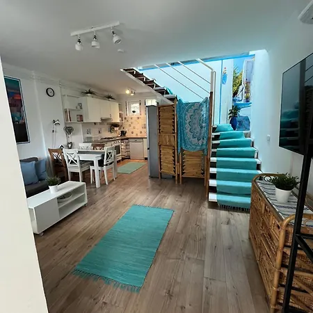 Zita Görög Stílusú Háza